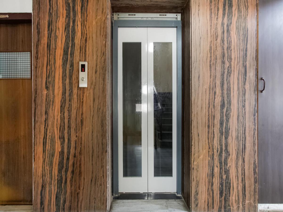 Spot On 43451 Hotel Sakunthala International Тирунелвели Екстериор снимка
